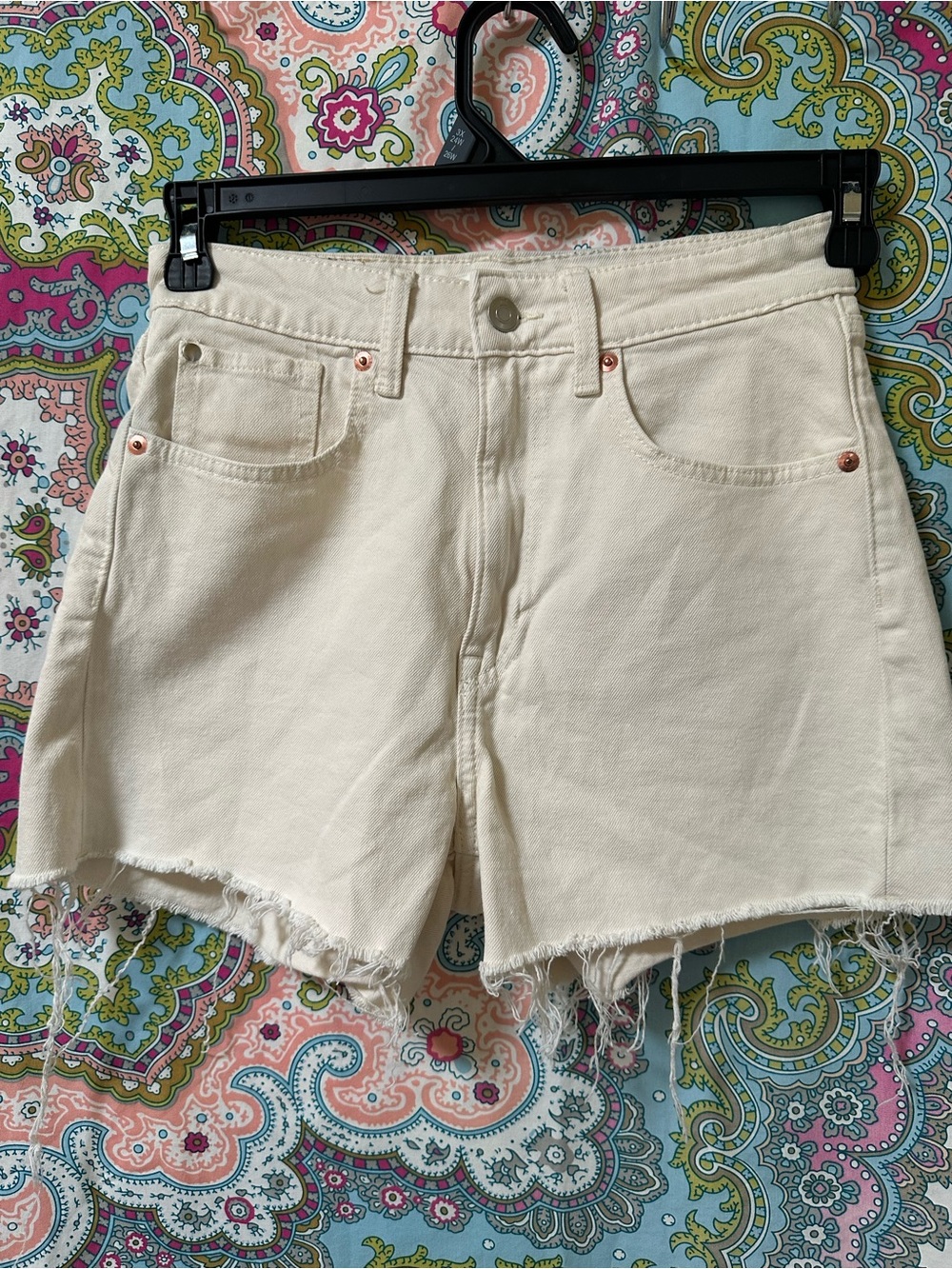 H&M Off-White High-Waist Frayed Denim Shorts